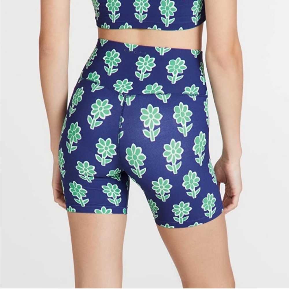 Rhode Activewear Set - Picture 3 of 6